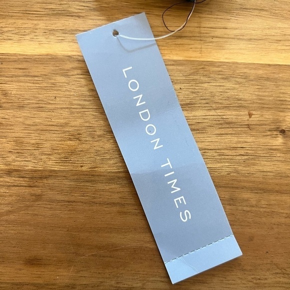 London Times Burgandy Floral Satin Faux Wrap Dress Bloused Sleeves Sz 4 NWT - Picture 7 of 12